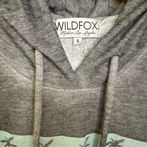 Wildfox Palm Tree Flamingo Snowflake Heather Gray Pullover Hoodie Sweatshirt - Picture 3 of 5